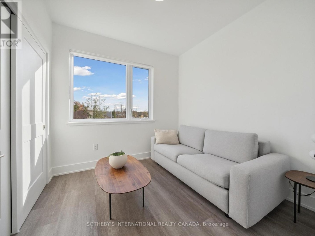 9 - 19 WEST STREET N, 