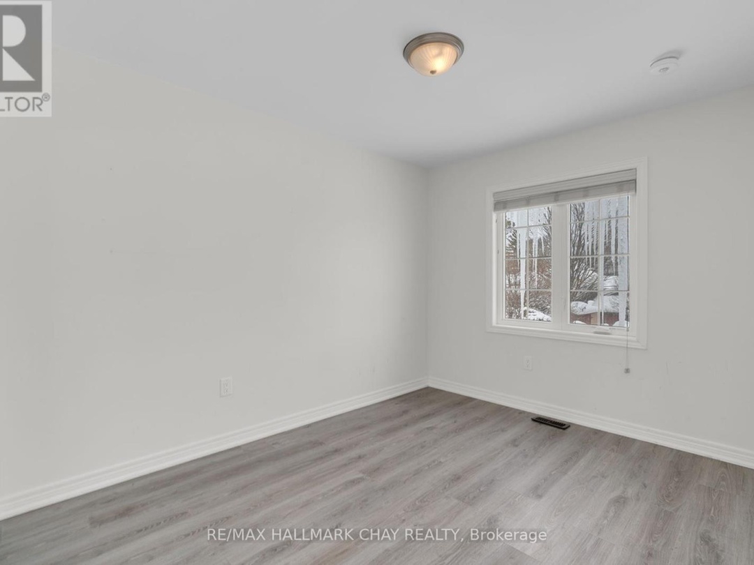 19 CHURCHLEA MEWS, Orillia