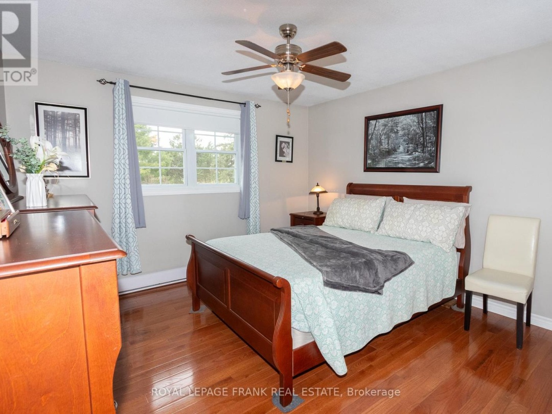 318 Forest Harbour Trail, Pigeon Lake