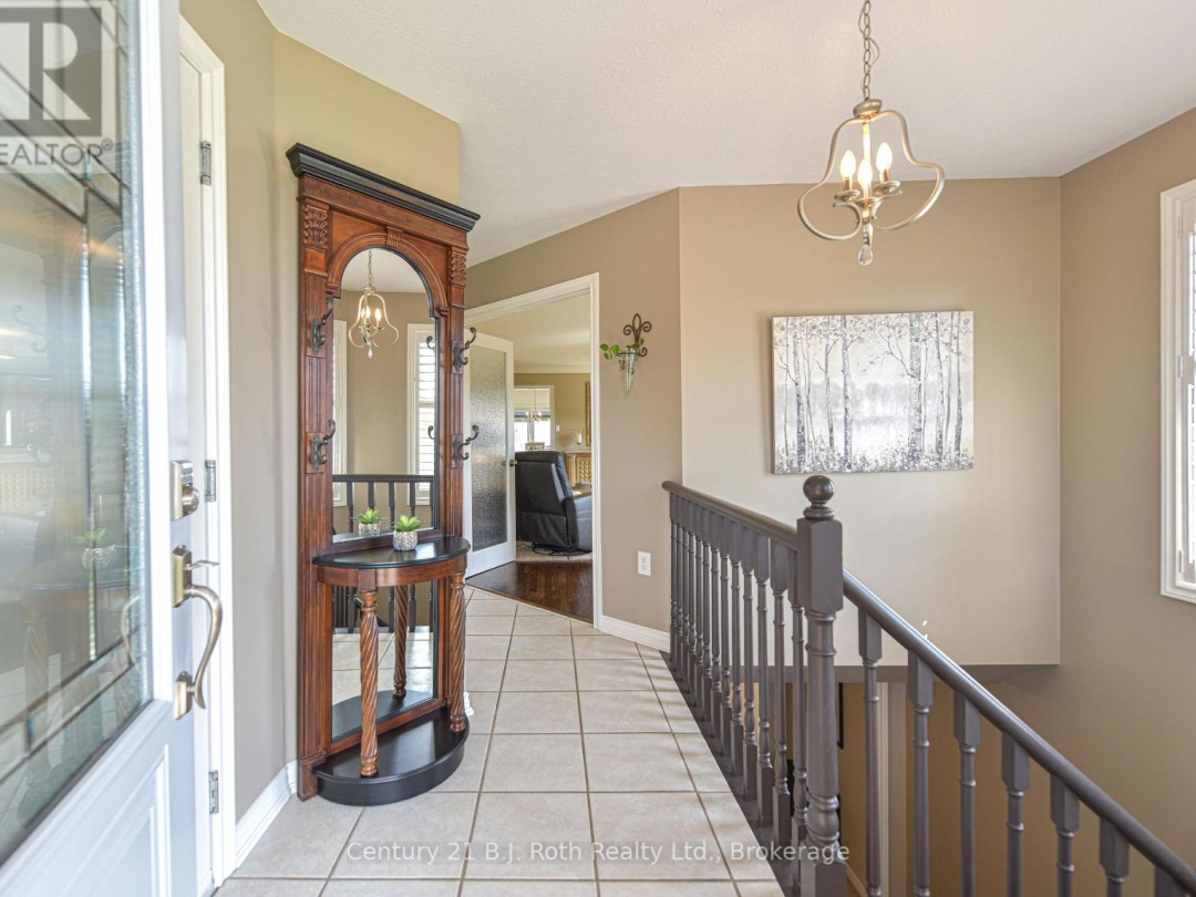 3196 Monarch Drive, Orillia