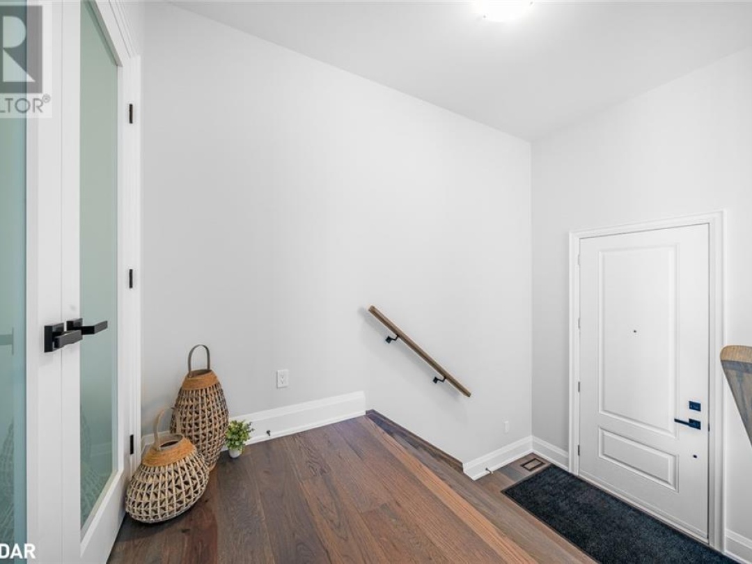 3331 ST GEORGE Boulevard, 