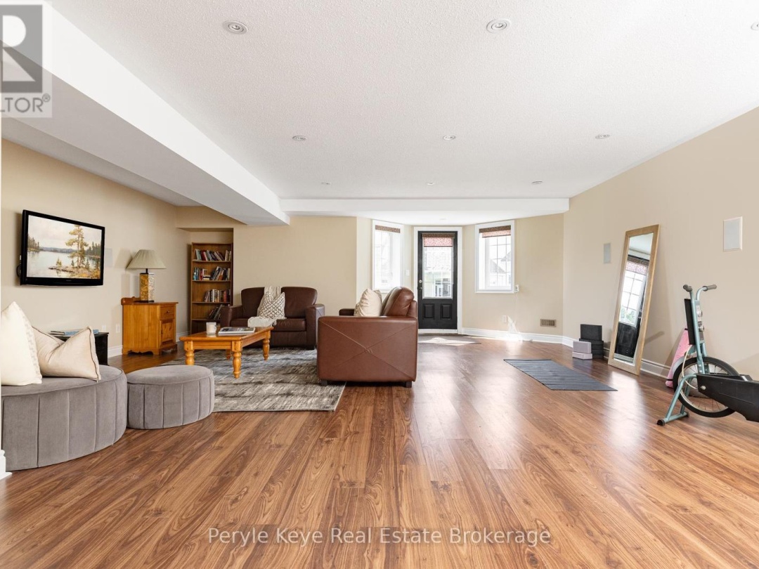 5 PRESCOTT CRESCENT, 