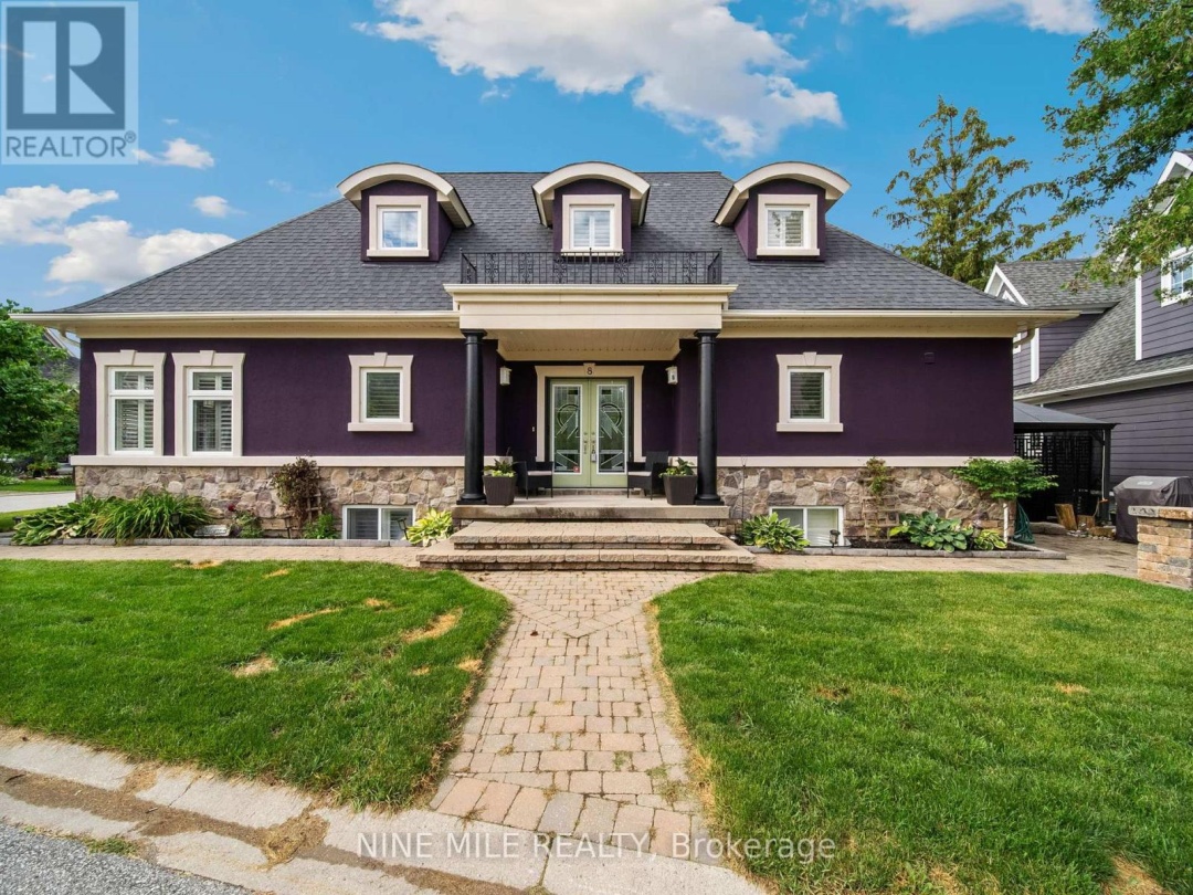 8 5 Invermara Court, Lake Simcoe