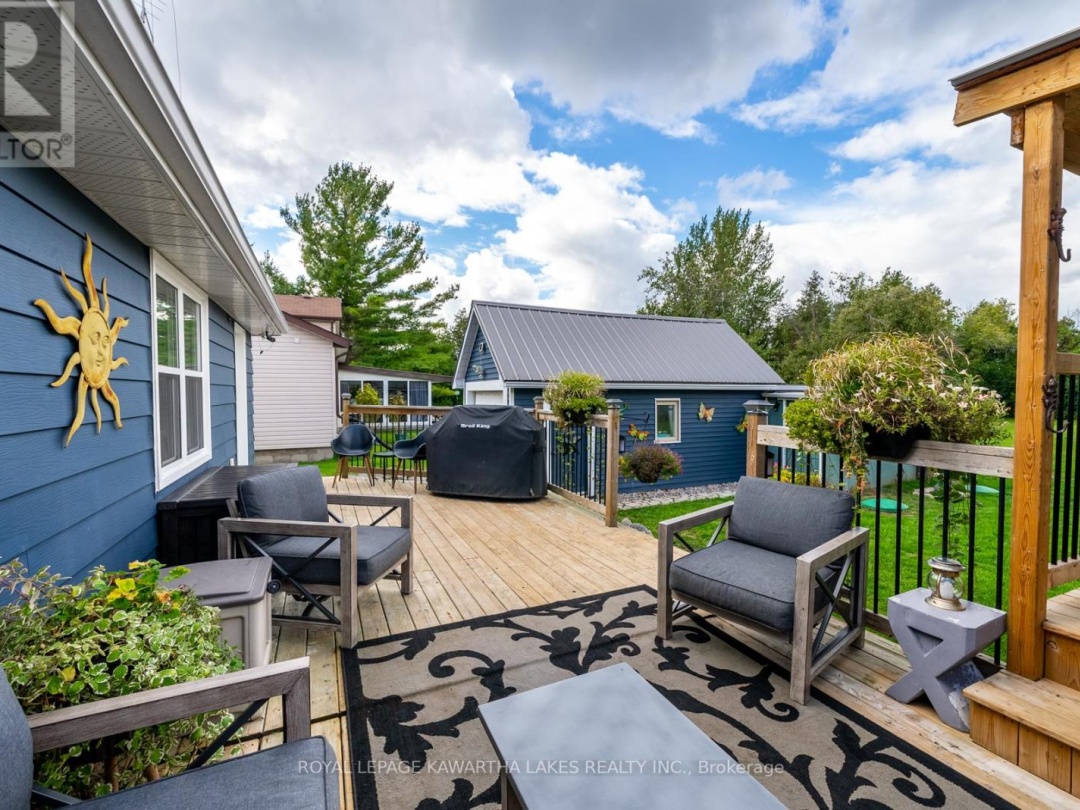 813 COUNTY ROAD 121 ROAD, 