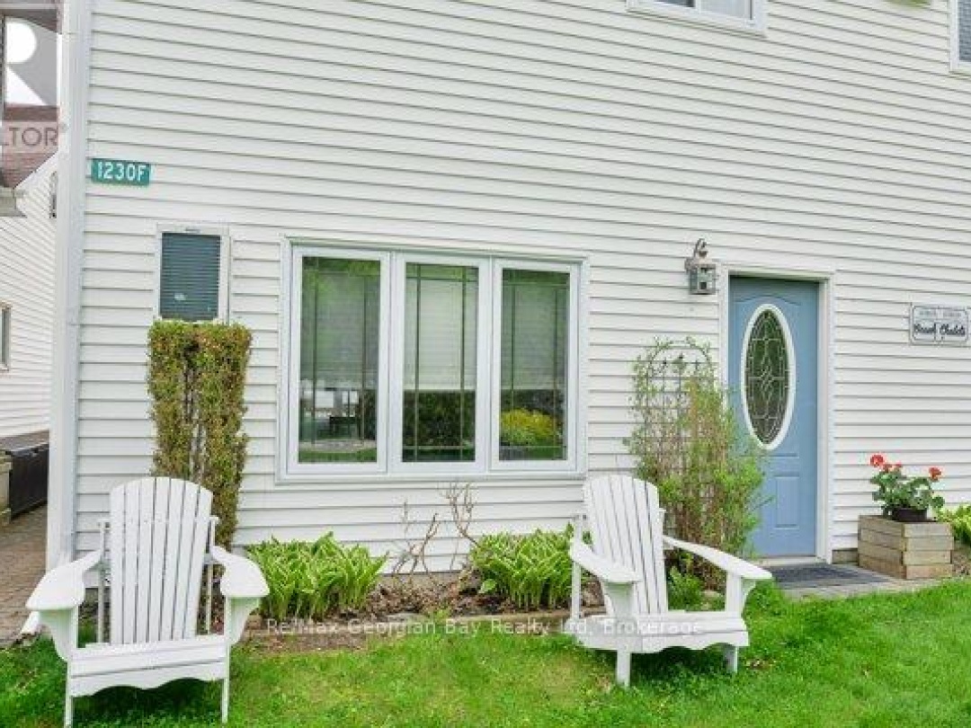 Beach Chalet #3 1230 Grandview Lodge Road, Sparrow Lake