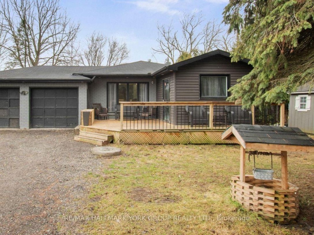 24115 Thorah Park Boulevard, Lake Simcoe