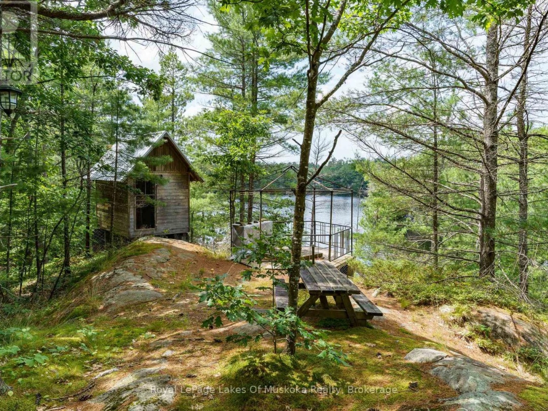 998 Gull Lake, Gull Lake
