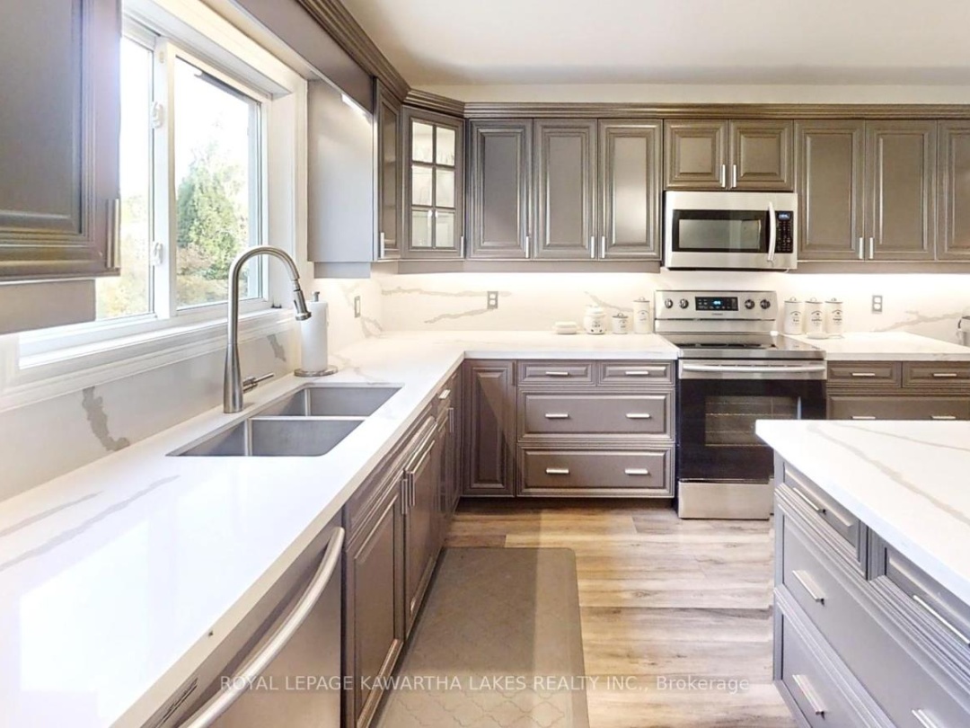 26 Maple Gate, Lake Simcoe