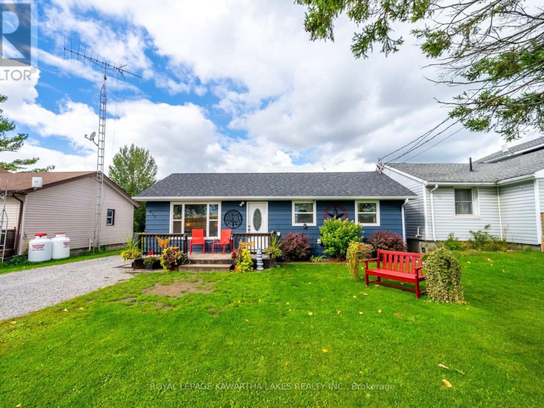 813 COUNTY ROAD 121 ROAD, 