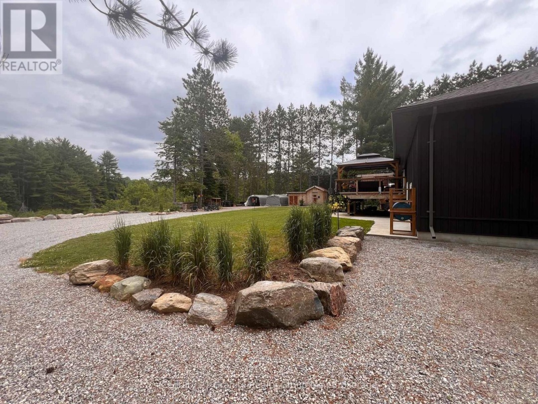 460 BOBCAYGEON ROAD, 