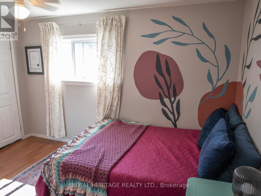 17011 SIMCOE STREET, 