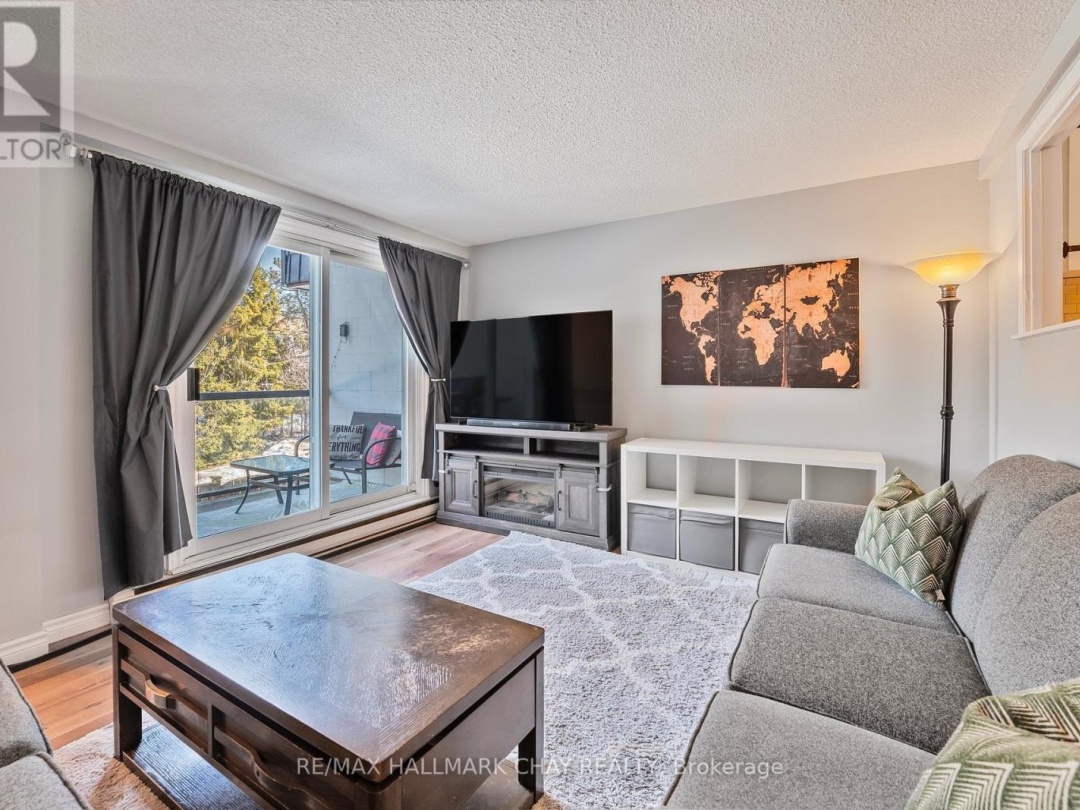 27 40 Victoria Crescent, Orillia
