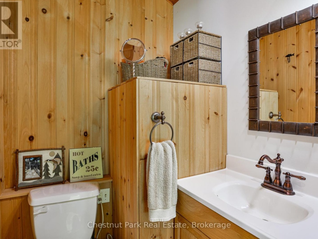 4558 Riverview Drive, Sparrow Lake