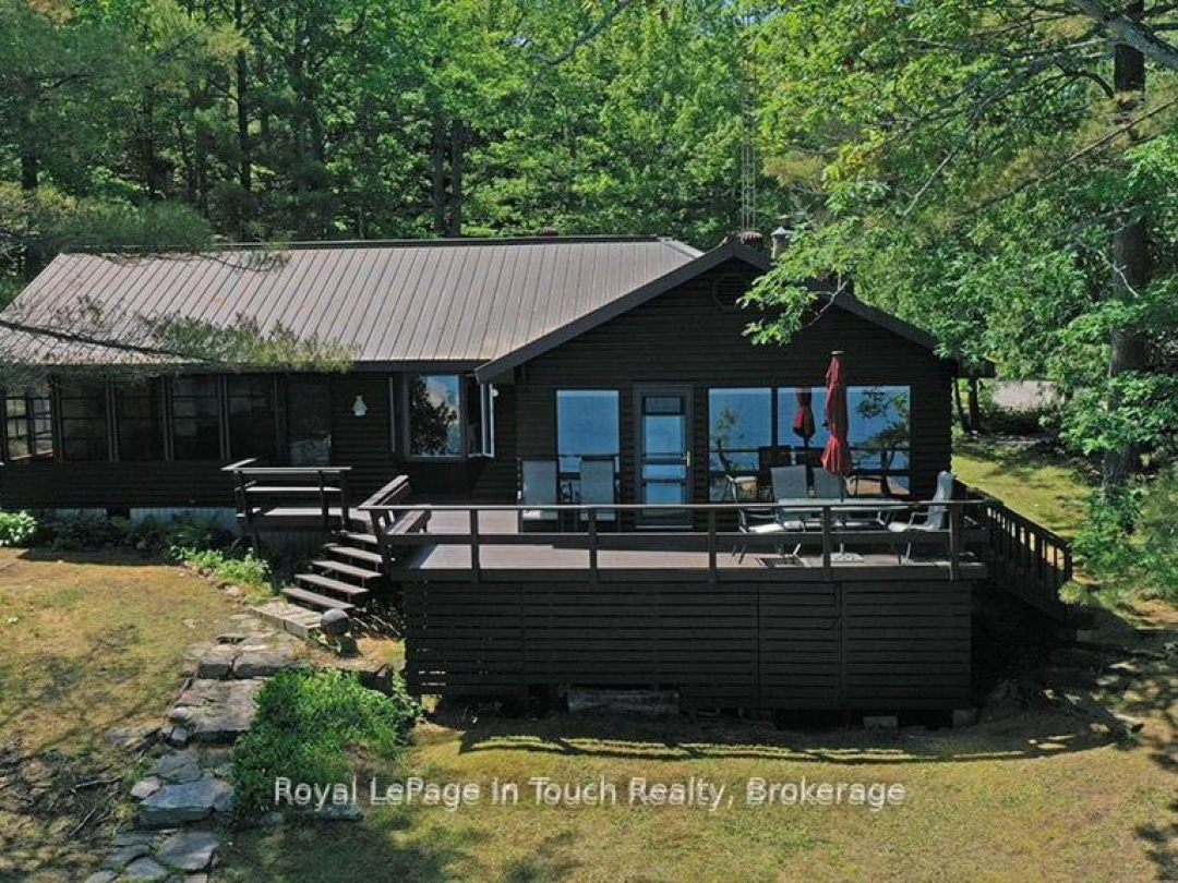 211 PICKEREL POINT ROAD, 