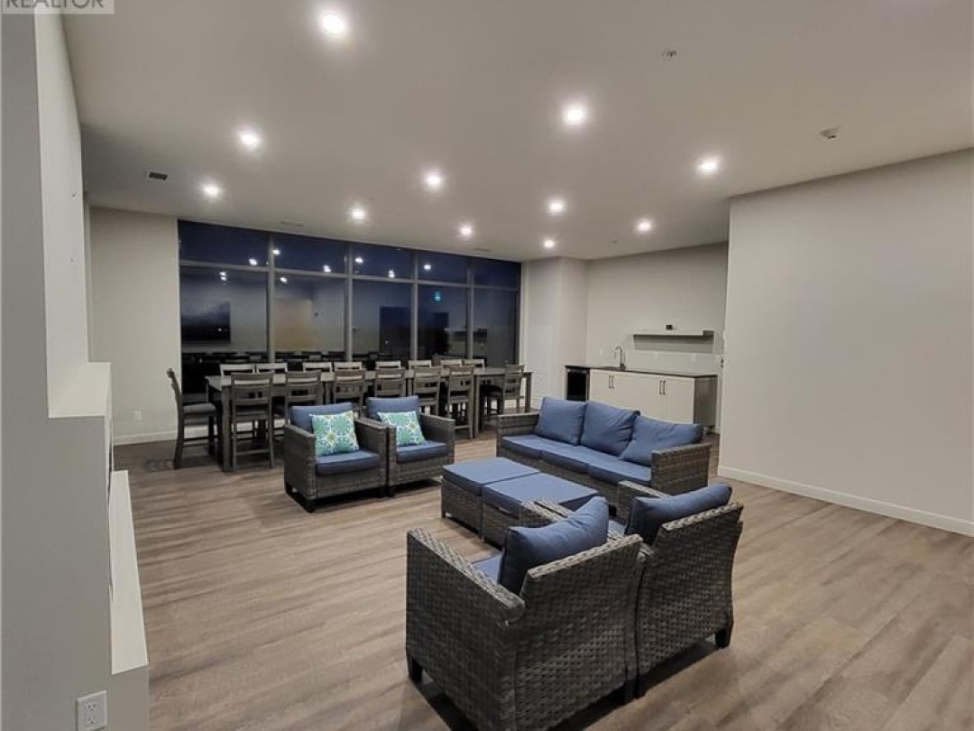21 Matchedash Street S Unit# 322, Orillia