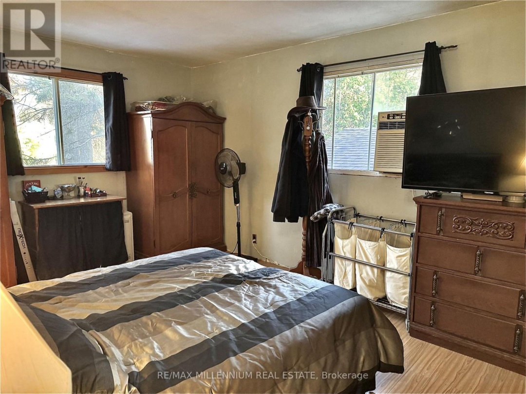 3741 CEDAR RAPIDS DRIVE SW, 