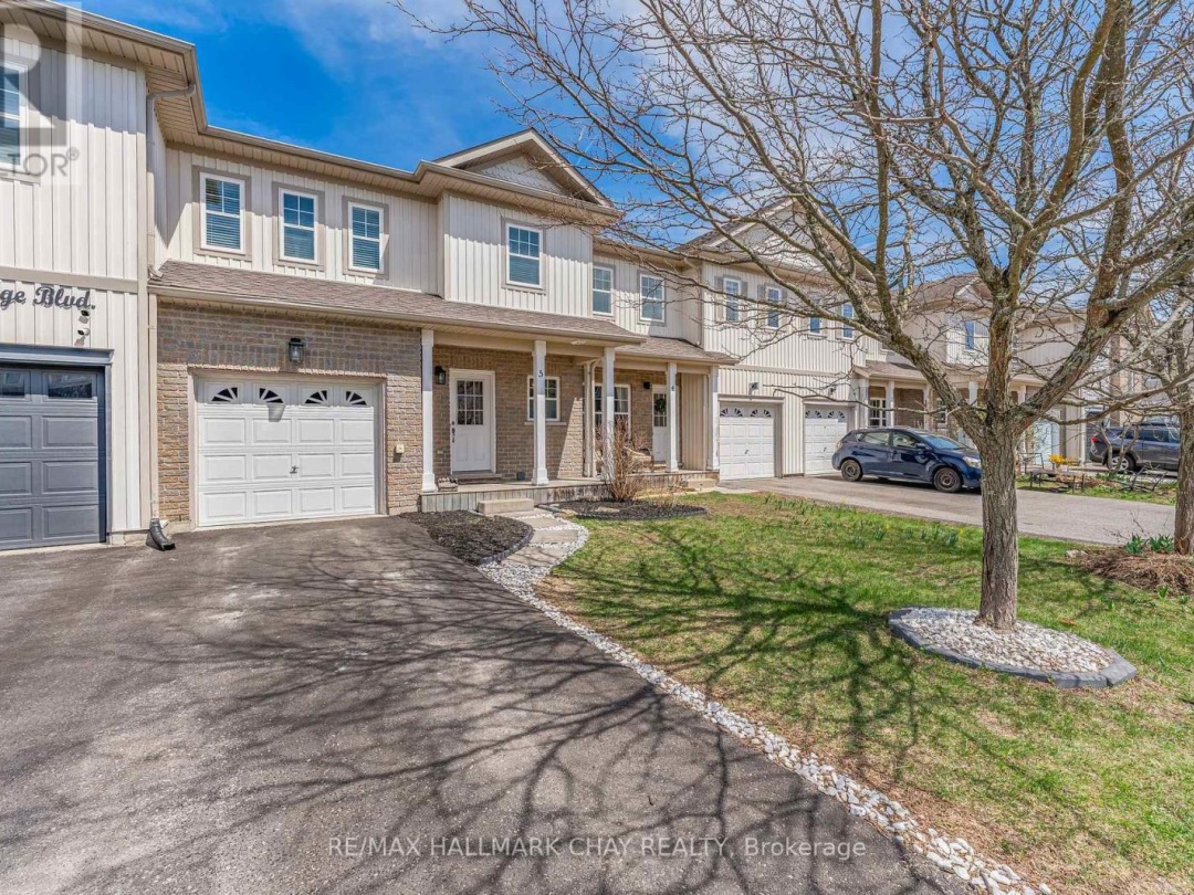 5 800 West Ridge Boulevard, Orillia