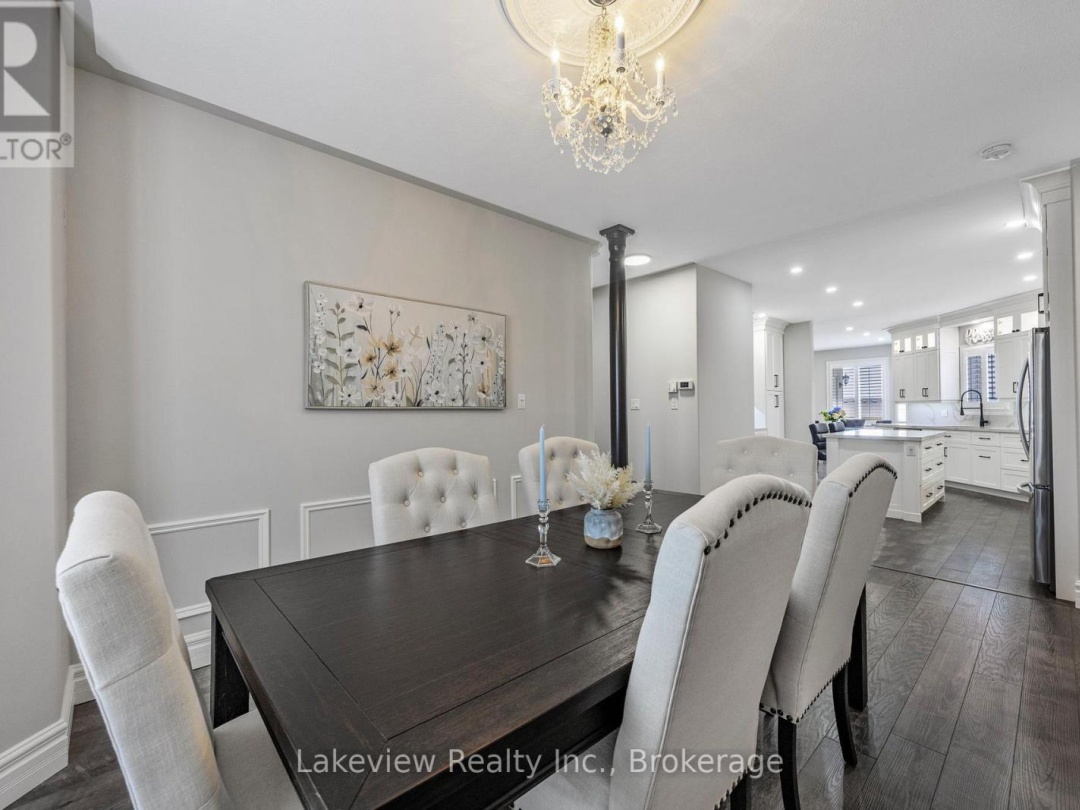 31 CLEOPATRA COURT, Orillia