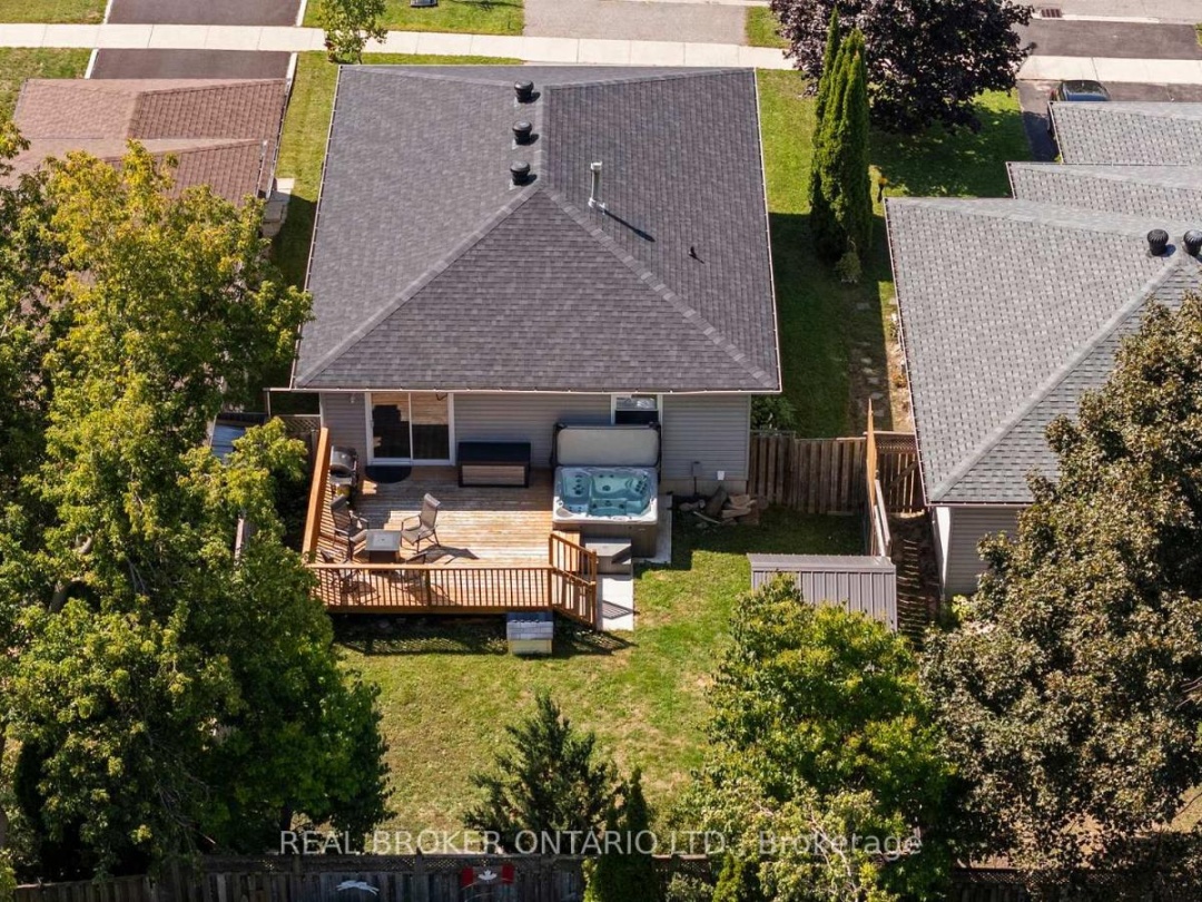 10 JORDON CRESCENT, 