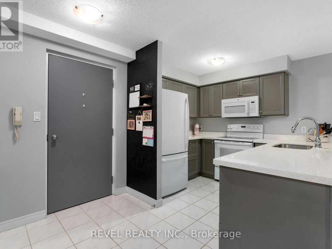 306 - 107 BOND STREET, 
