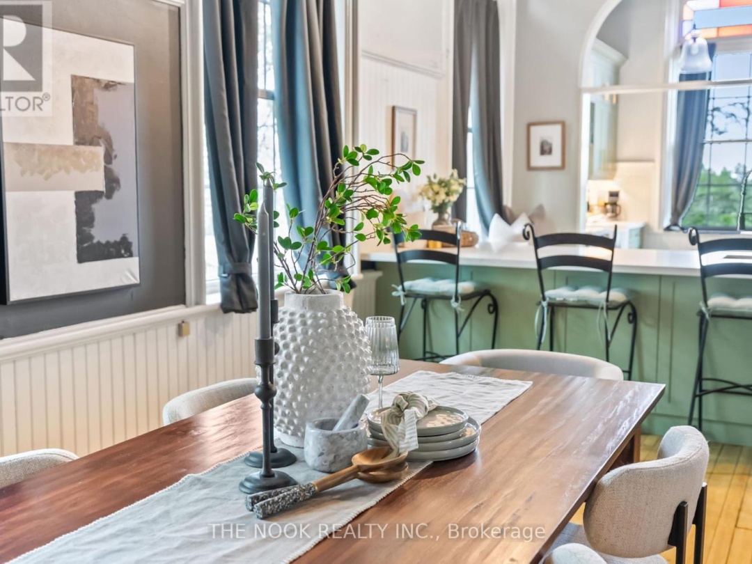 275 VALENTIA ROAD, 