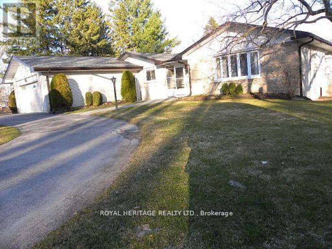 111 Beehive Drive, Sturgeon Lake