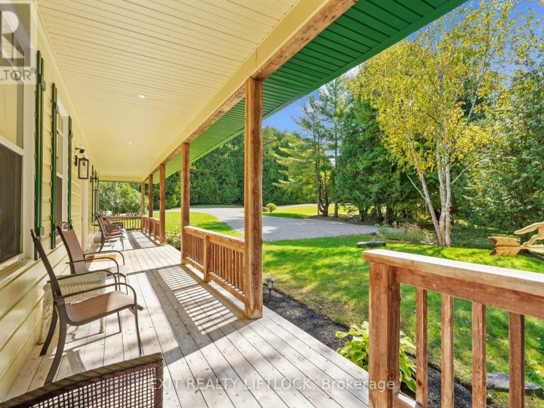 169 DUTCH LINE ROAD W, 
