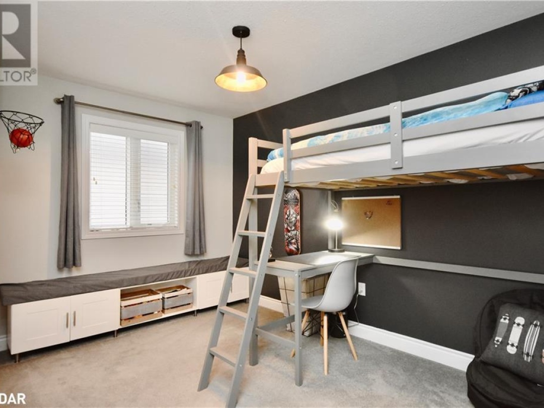 3089 EMPEROR Drive, 