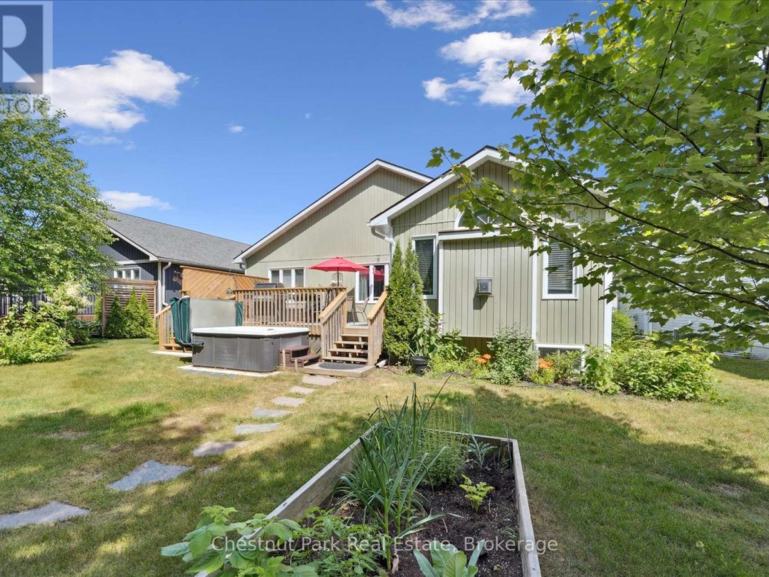 153 PINERIDGE GATE, 