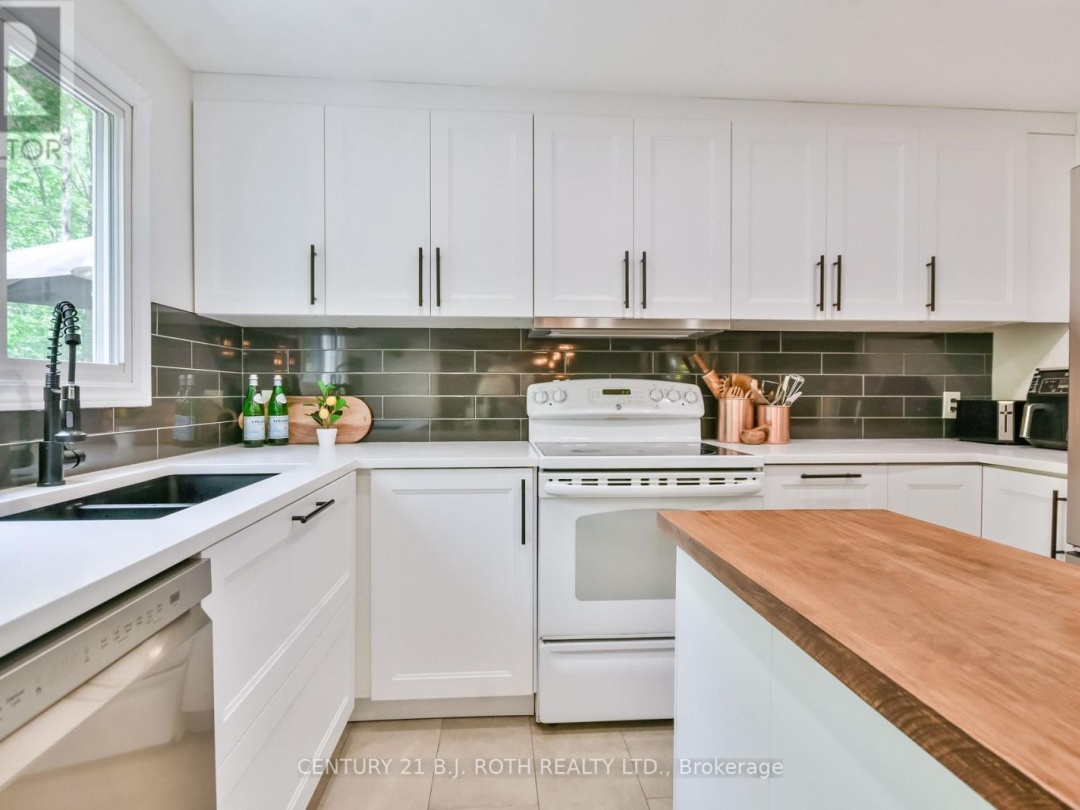 41 HURONWOODS DRIVE, 