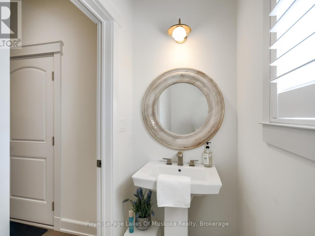 75 SELKIRK DRIVE, 