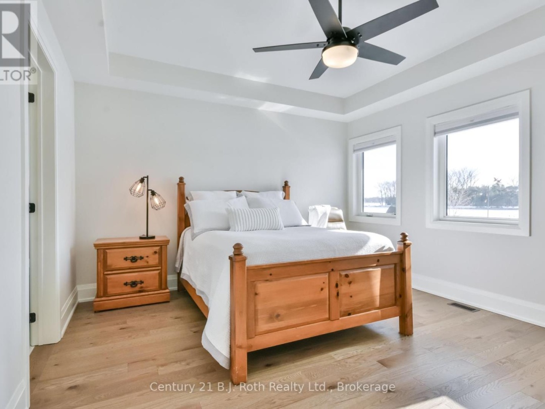 27 53 Dock Lane, Georgian Bay