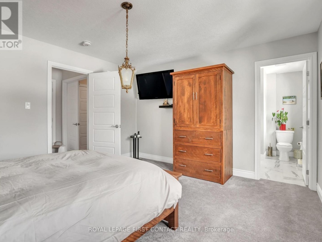 5 Charlie Rawson Boulevard, Georgian Bay