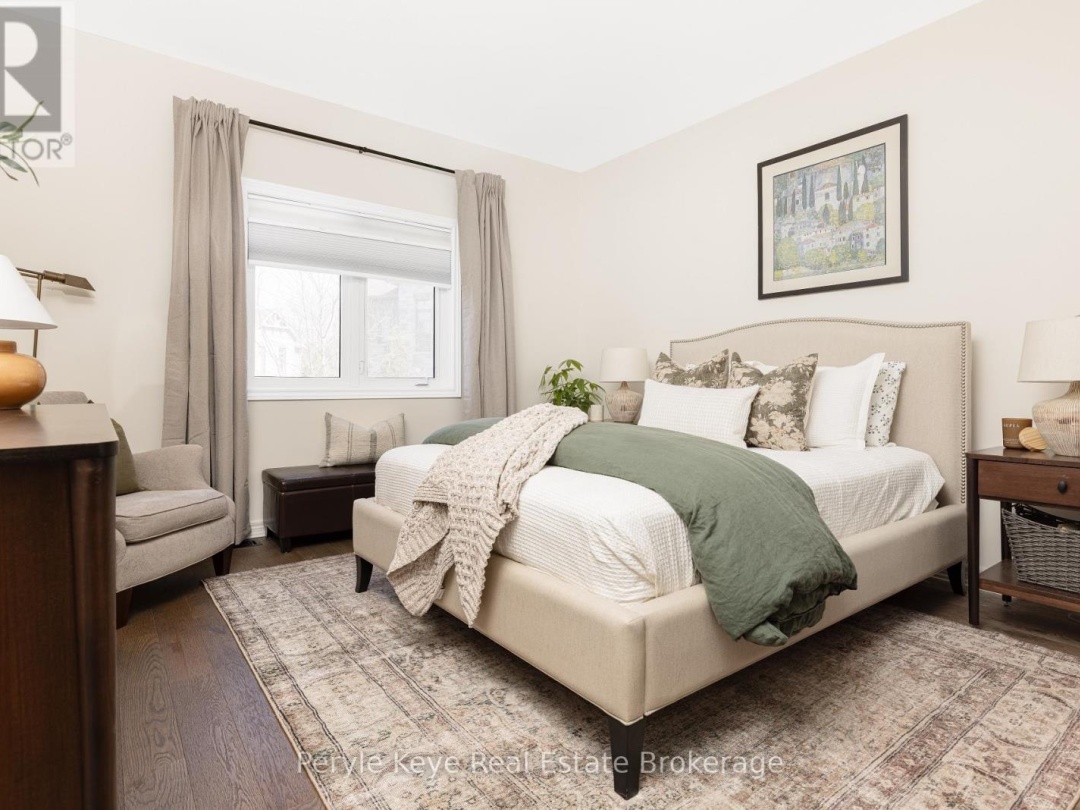 21 SERENITY PLACE CRESCENT, 