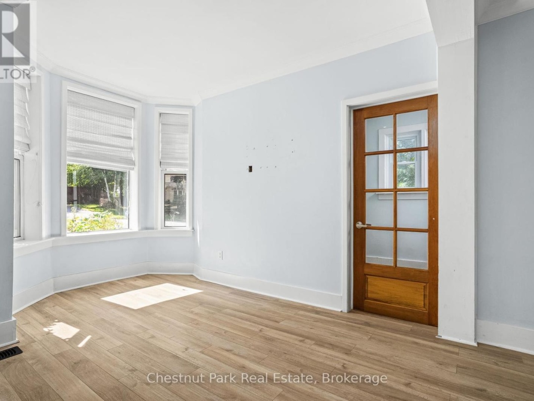 615 BAY STREET, 
