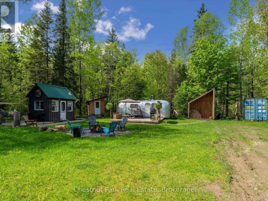 216 BLACKWATER LAKE ROAD, Seguin