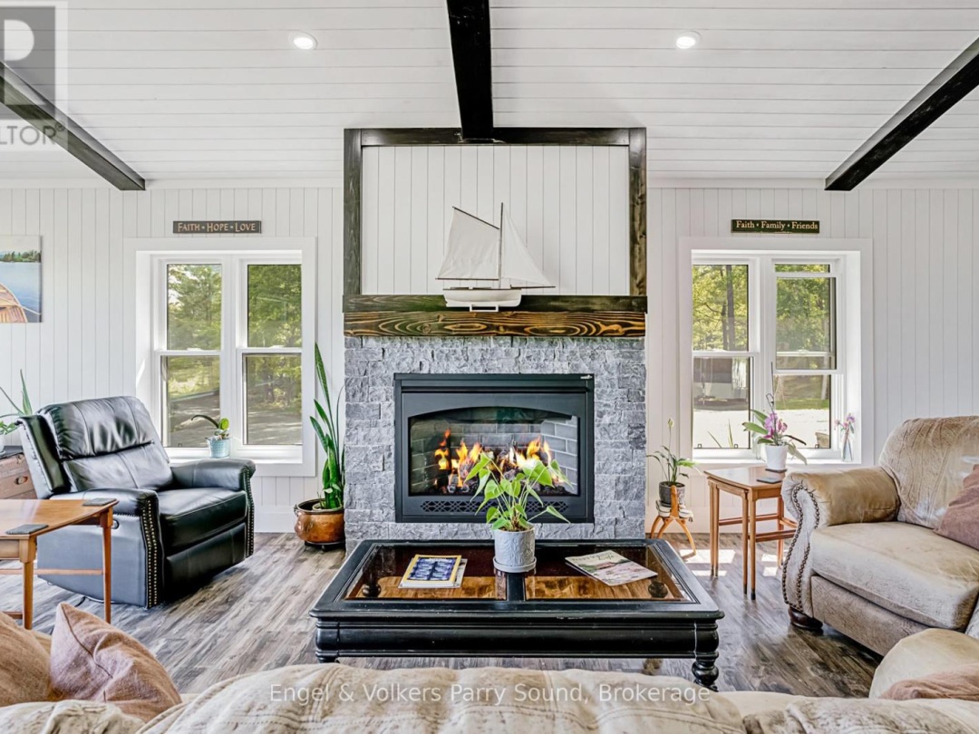 49 Regency Drive, Richmond Lake