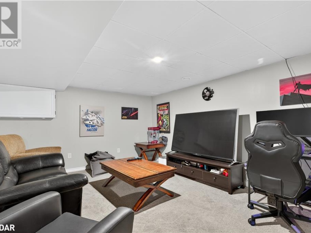 410 ARTHUR Street, 