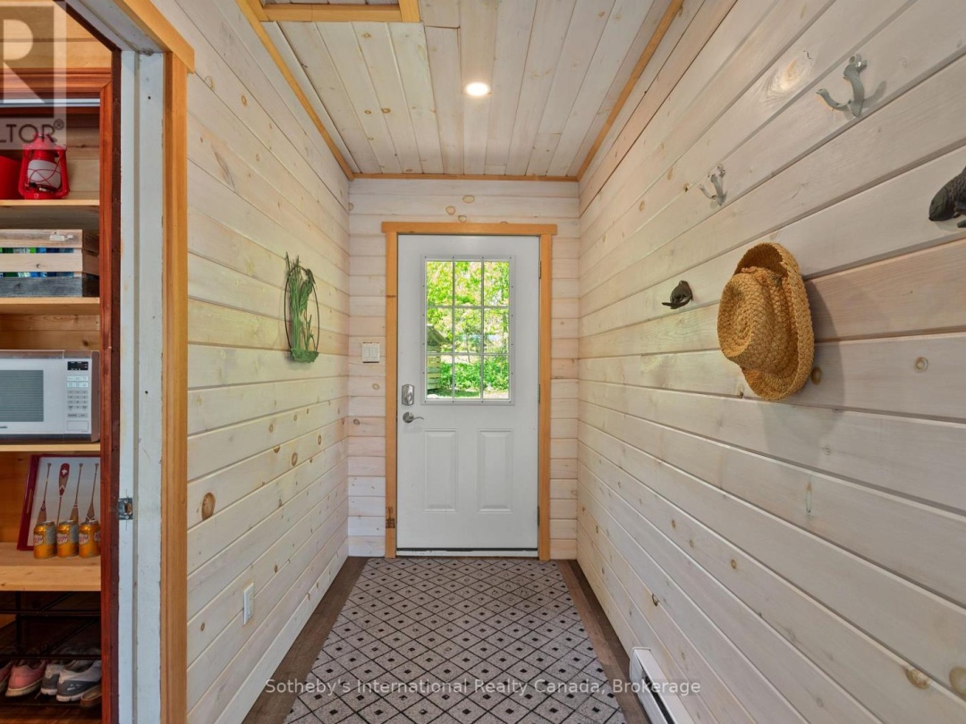 12494 Georgian Bay Shore, Georgian Bay