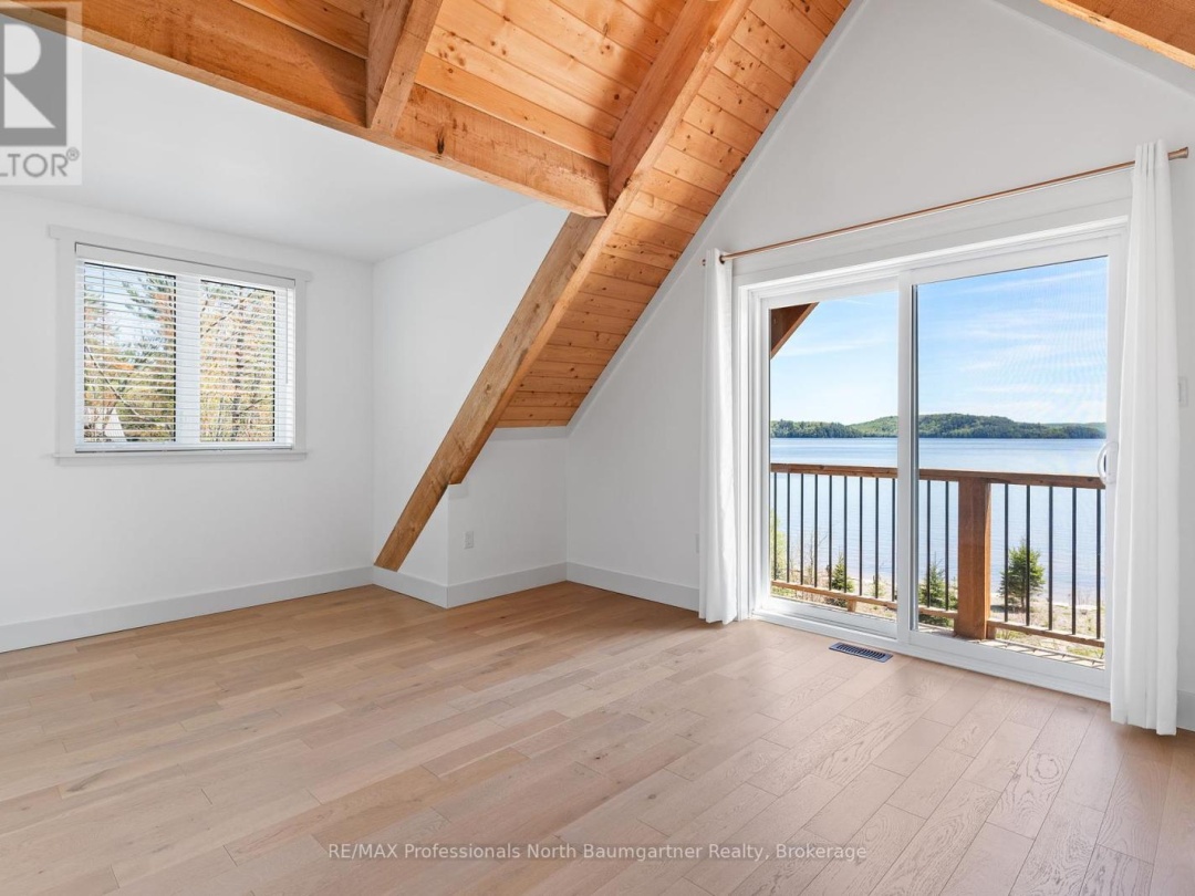 2987 Boice Bradley Road, Redstone Lake