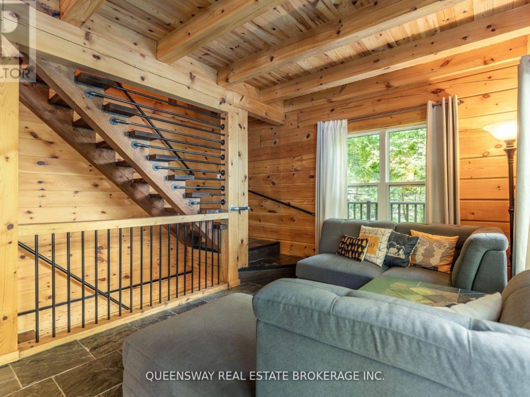 1280 BLACK BEACH LANE, Dalrymple-south Lake