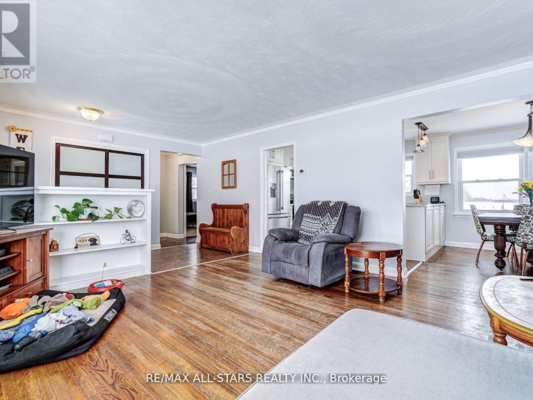 904 ELDON ROAD, 