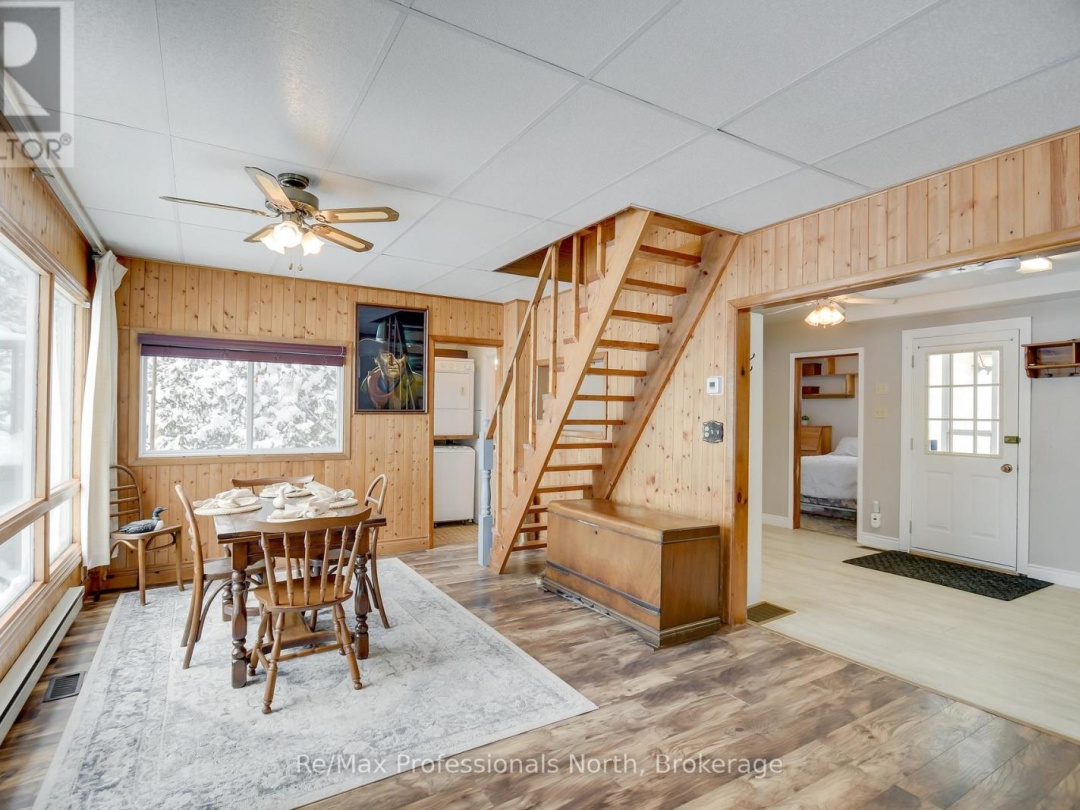 1055 EVANSWOOD DRIVE, 
