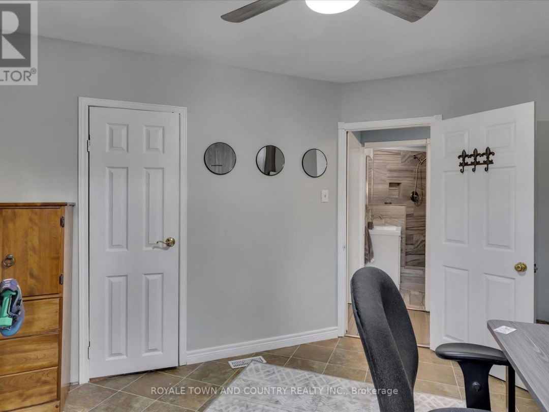 2 SACKITT ROAD, 
