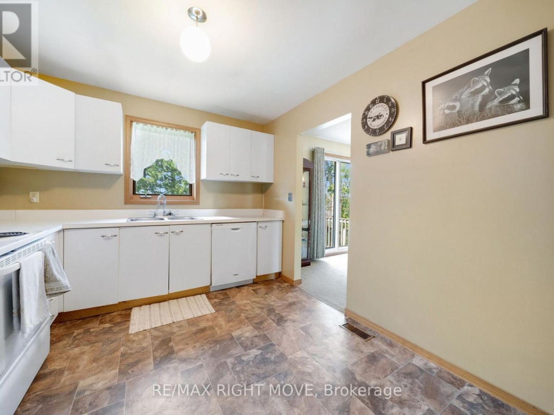 10 DANCY DRIVE, 
