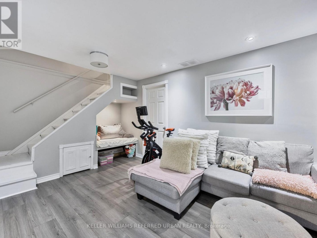 15 - 325 WEST N STREET, 