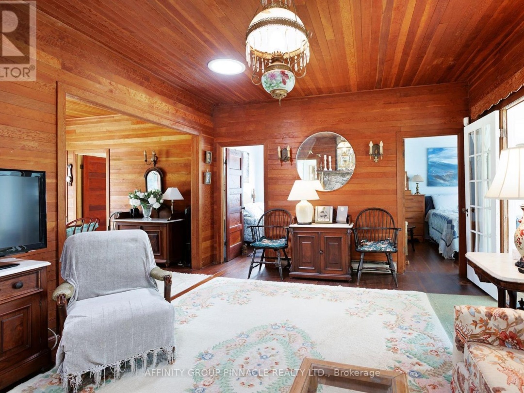 B35 LAKESHORE ROAD, 