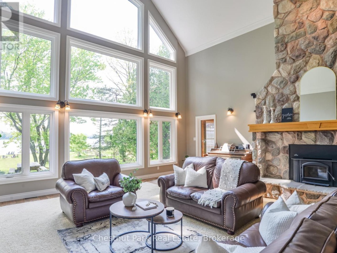 3547 Lauderdale Pt Crescent, Sparrow Lake