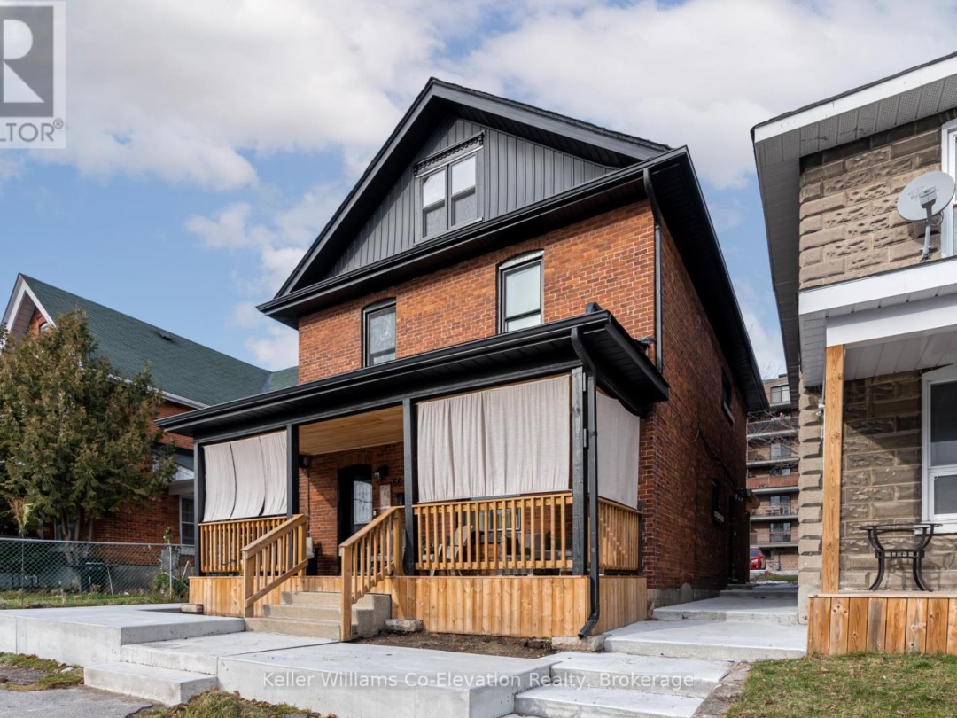 66 NOTTAWASAGA STREET, Orillia