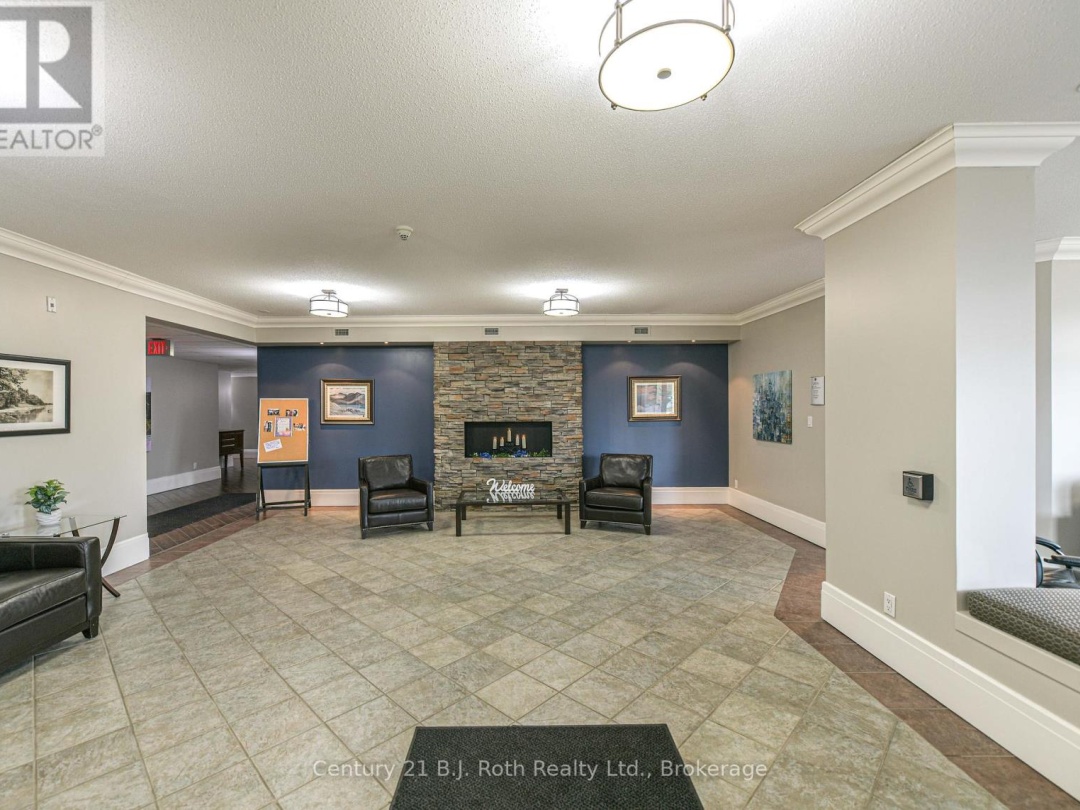 315 - 140 CEDAR ISLAND ROAD, 